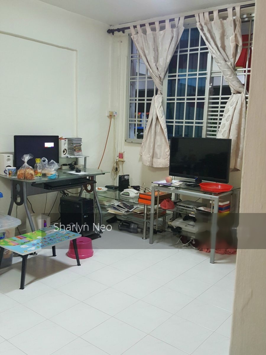 Yishun Street 22 thumbnail photo
